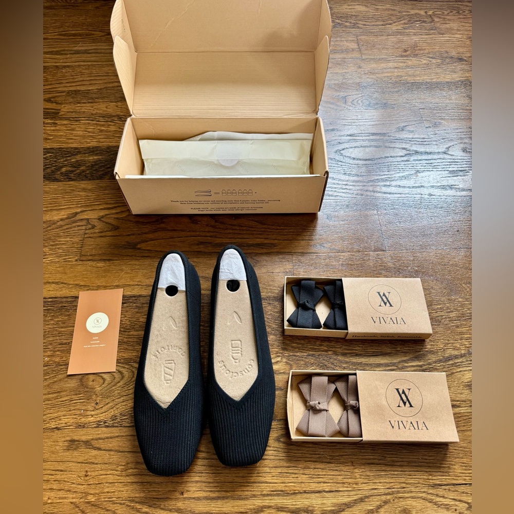 NWT $170 Vivian 41.5 Women’s Sz 10 Margot 2.0 Black With Black & Espresso Bows